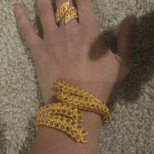 Elegant Gold Lace Bracelet and Ring Set